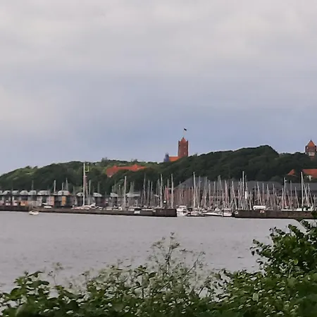 Ueber Den Daechern Von Muerwiker Strasse 187 דירה *