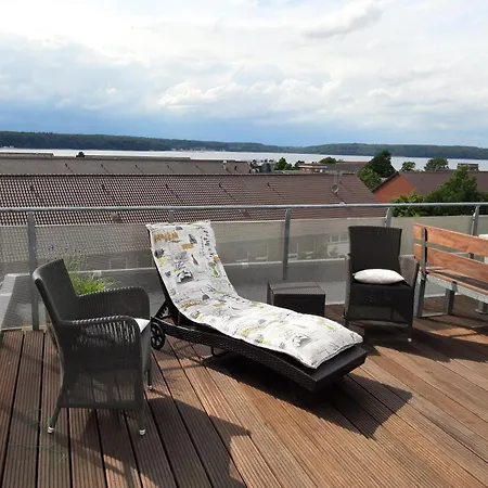 Ueber Den Daechern Von Muerwiker Strasse 187 *