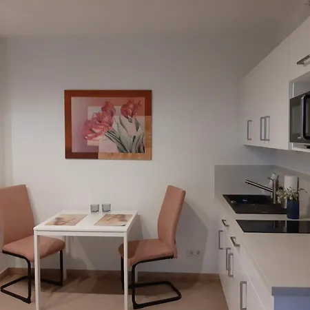 Apartman Ueber Den Daechern Von Muerwiker Strasse 187 Flensburg